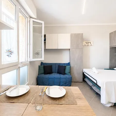 Hostdomus - Mirasole * Alassio